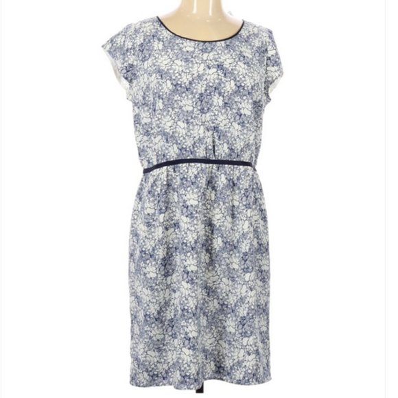 LOFT Dresses & Skirts - LOFT  floral, navy and white dress